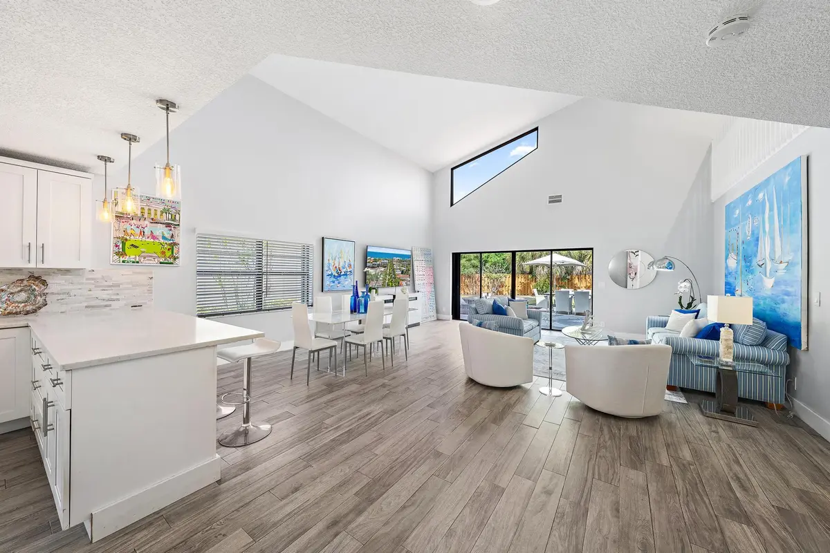 2596 La Cristal Cir-7 at 2596 La Cristal Circle, Palm Beach Gardens