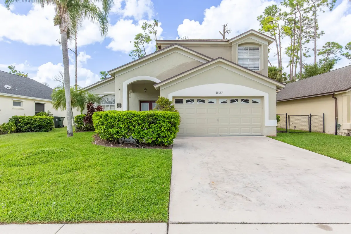 FRONT at 15157 Oak Chase Court, Wellington