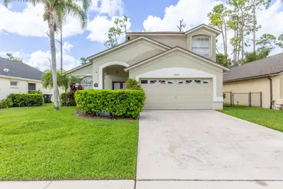 15157 Oak Chase Court, Wellington – Single Family Residence for sale