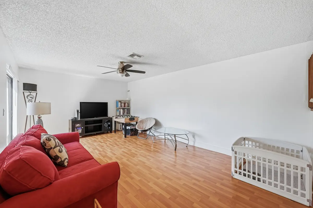 03_stl_1409 at 2498 NW 99th Avenue, Coral Springs