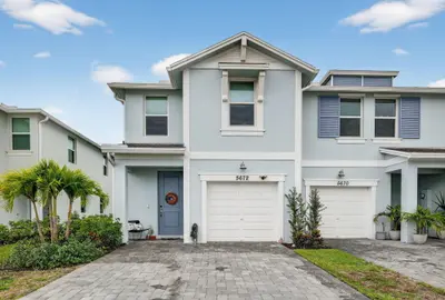 5672 SE Edgewater Circle, Stuart – Townhouse for sale