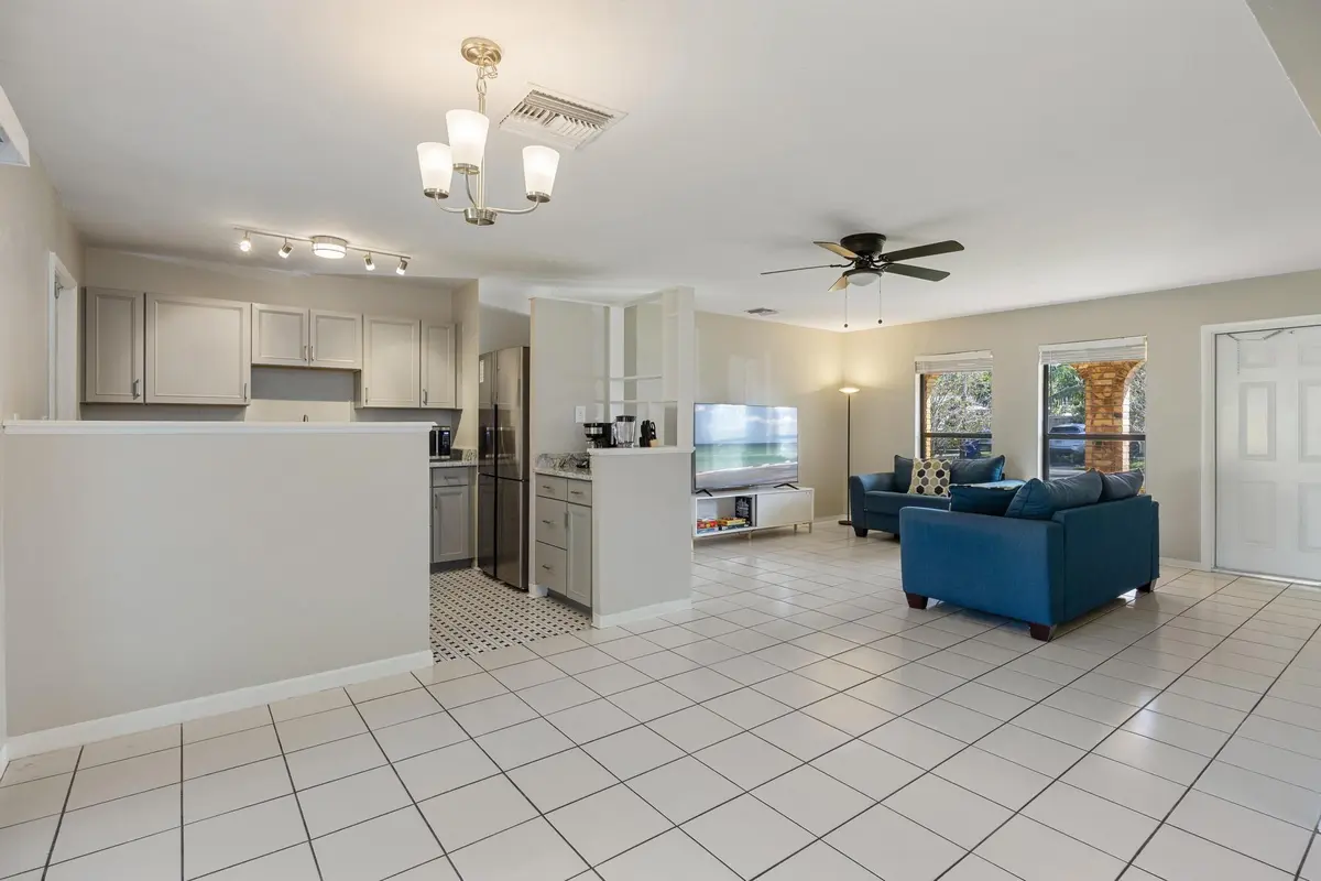 Photo 6 at 501 NW 30th Court, Wilton Manors