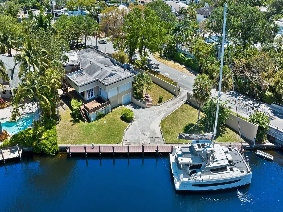 Photo 7 at 1401 SE 9th Street, Fort Lauderdale