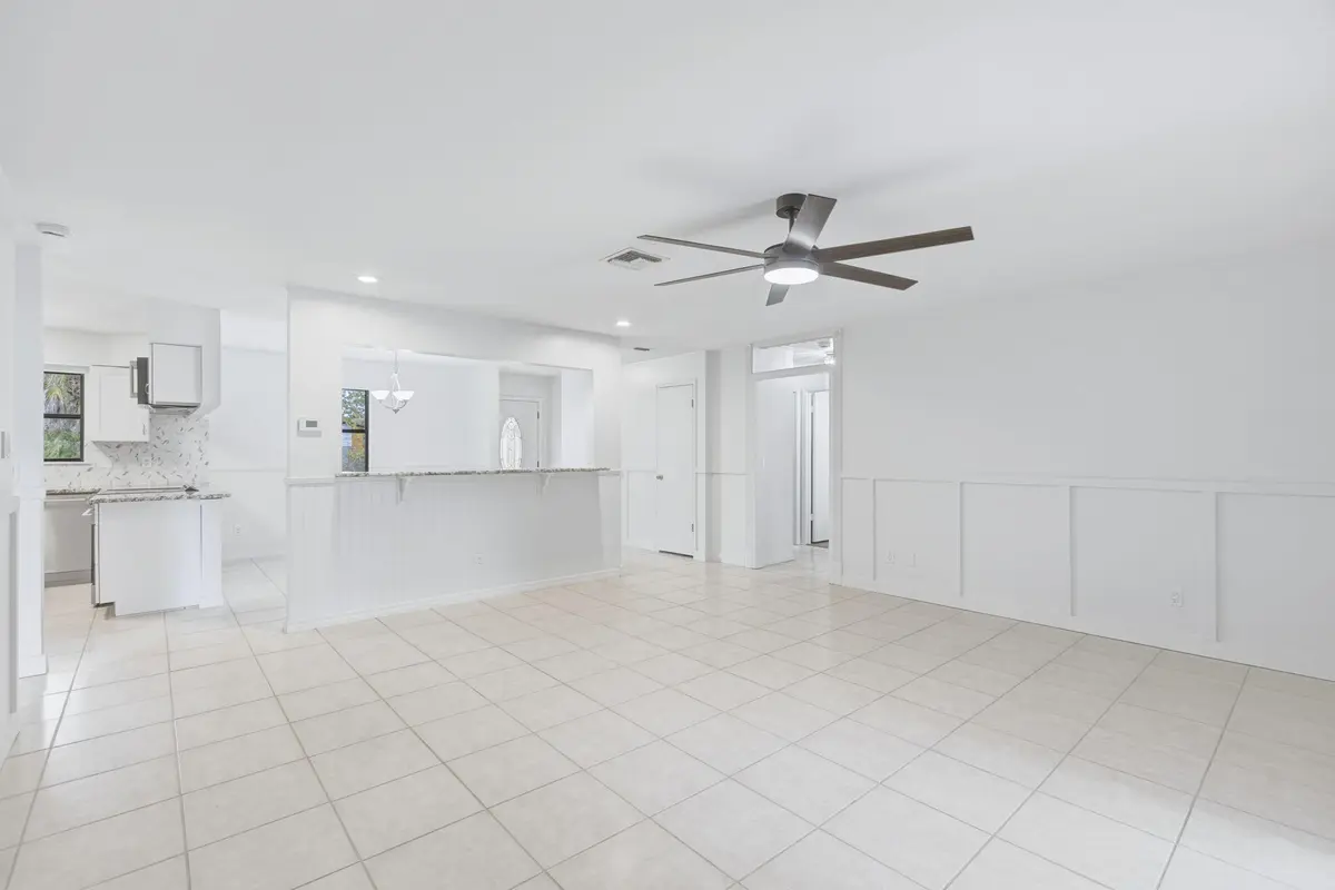 6-web-or-mls-0V8A8403 at 701 Bartow Street, Fort Pierce
