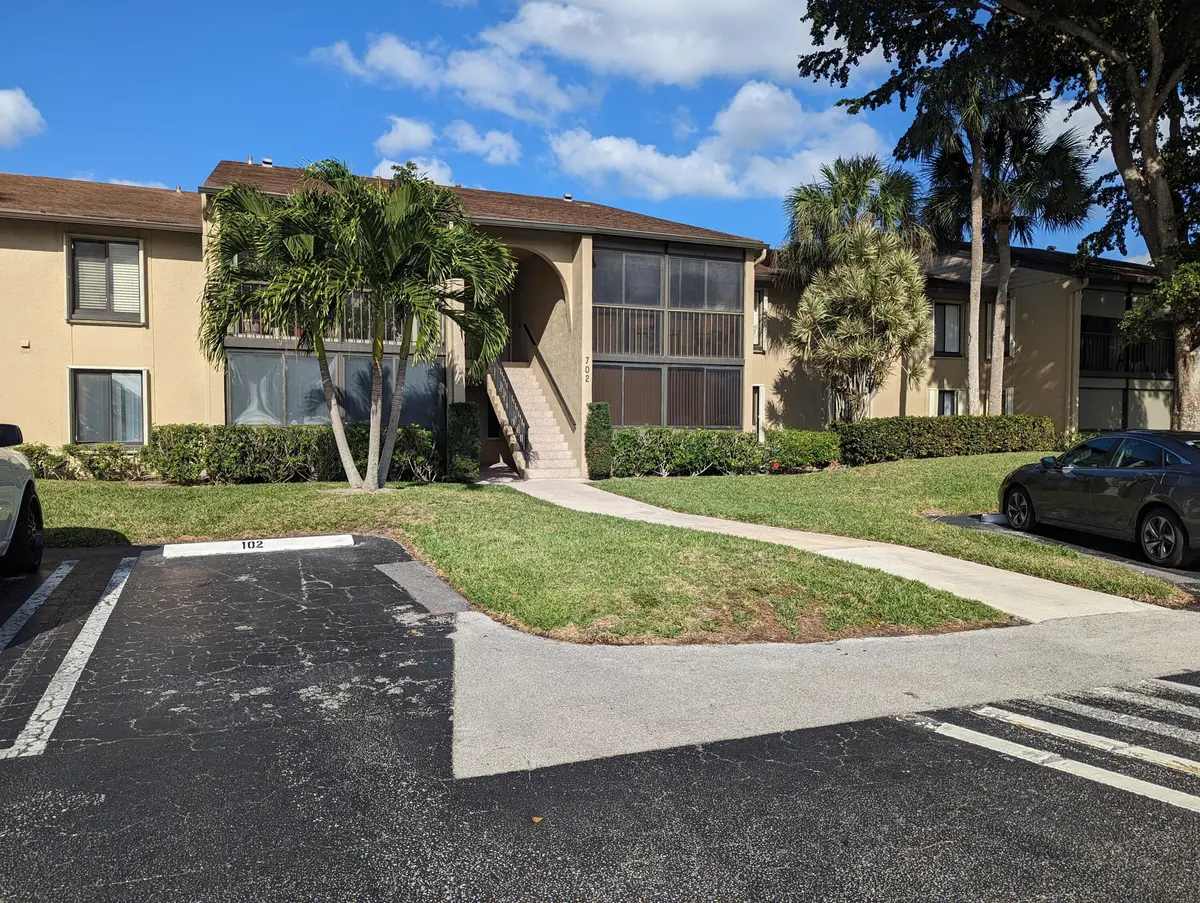 PXL_20230206_203044824 at 702 Sunny Pine Way G1, Greenacres