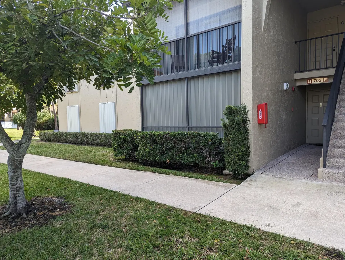 PXL_20230206_203733969 at 702 Sunny Pine Way G1, Greenacres