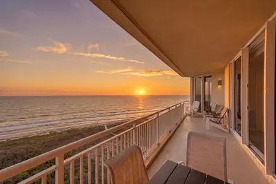 2900 N Highway 11-b, Hutchinson Island – Condominium for sale