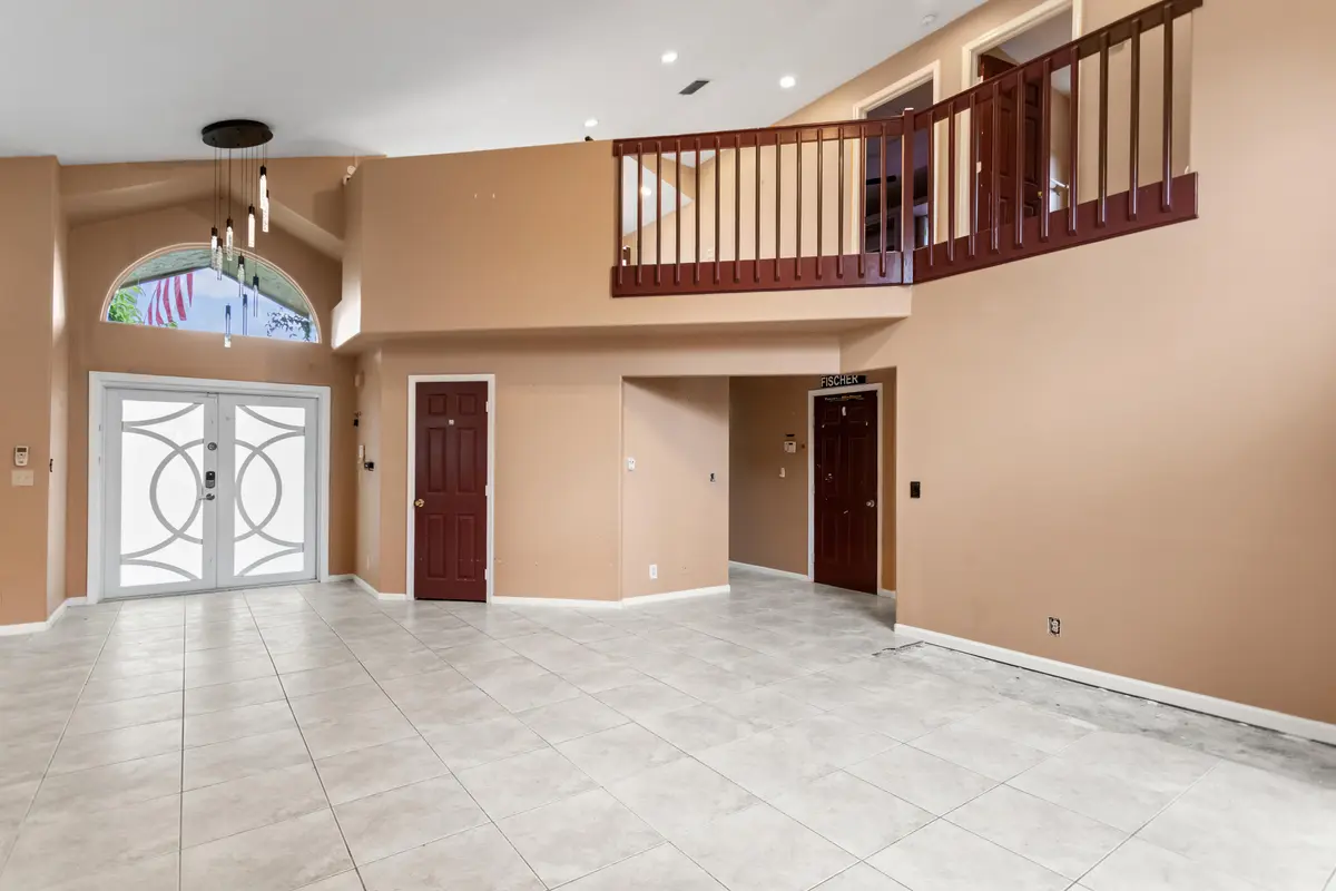 585A2331 at 330 Prairie Rose Lane, Boca Raton