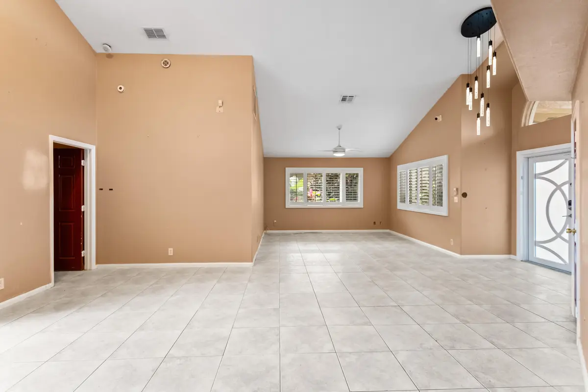 585A2334 at 330 Prairie Rose Lane, Boca Raton