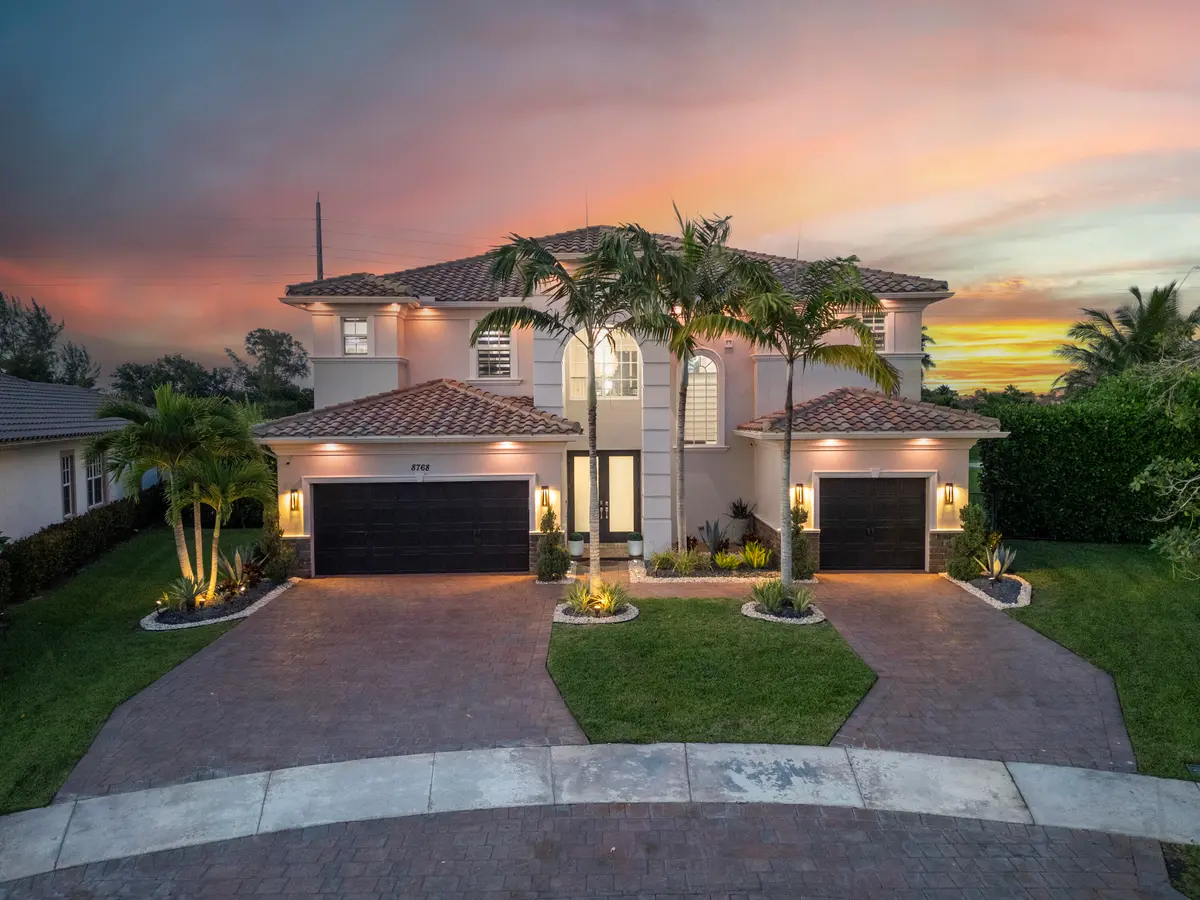 8768 S Miralago Way Twilight_013 at 8768 Miralago Way, Parkland