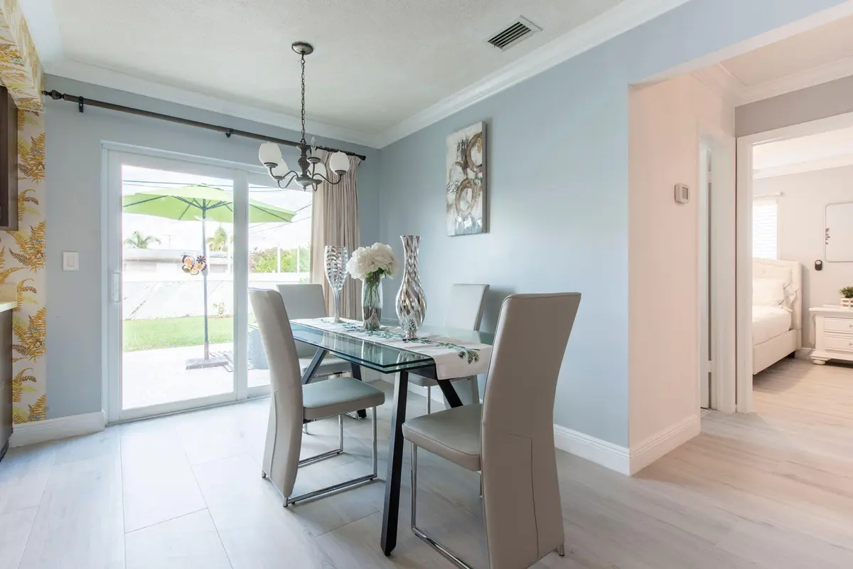 343 Balsam St (Dining Rm) at 343 Balsam Street, Palm Beach Gardens