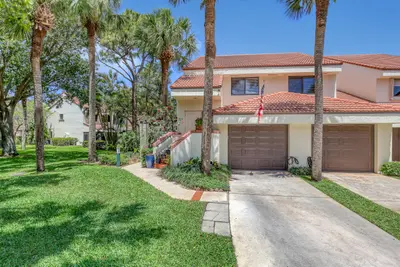 302 Sea Oats Drive E, Juno Beach – sold