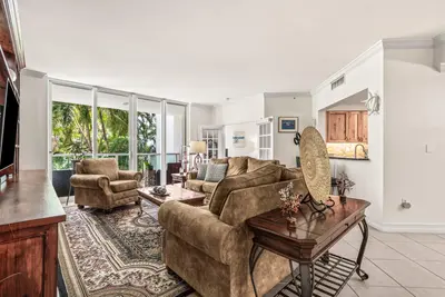 500 SE Mizner Boulevard A209, Boca Raton – Condominium for sale