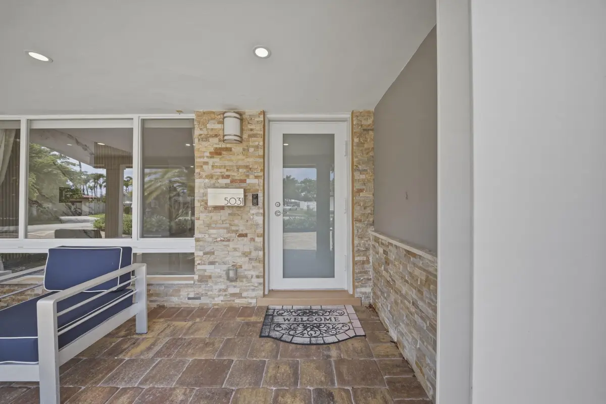 _30A9732 at 5031 NE 23rd Terrace, Lighthouse Point