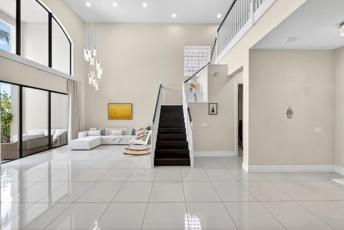 Living at 16829 Newark Bay Road, Delray Beach