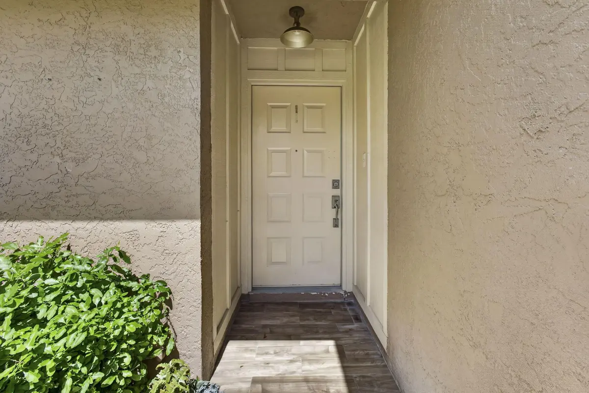 8-web-or-mls-Photo_926 at 11894 Donlin Drive, Wellington