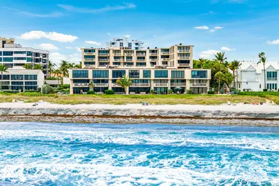 2155 S Ocean Boulevard 7, Delray Beach – Townhouse for sale