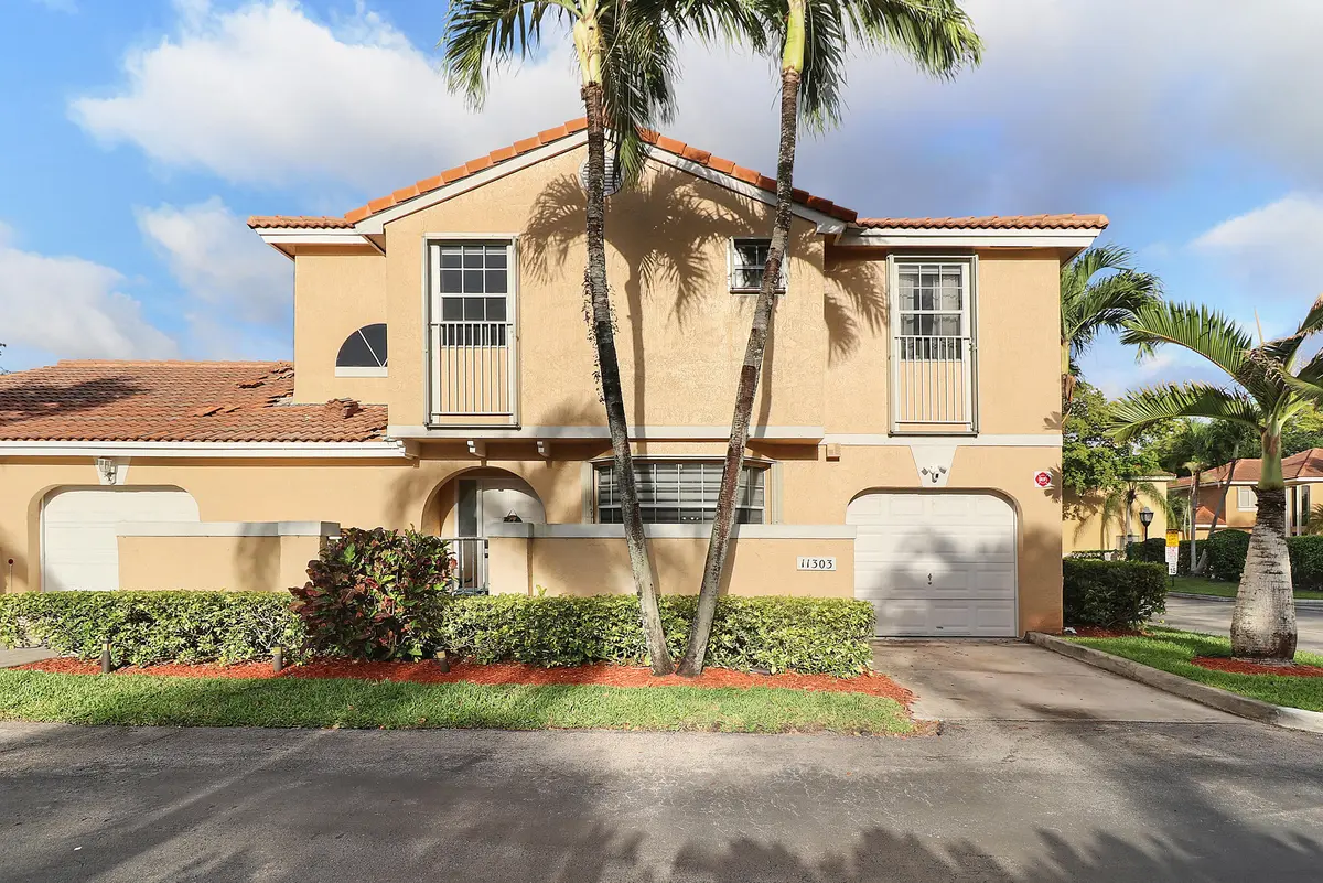 a4IMG_9551-2 at 11303 Lakeview Drive 8-m, Coral Springs