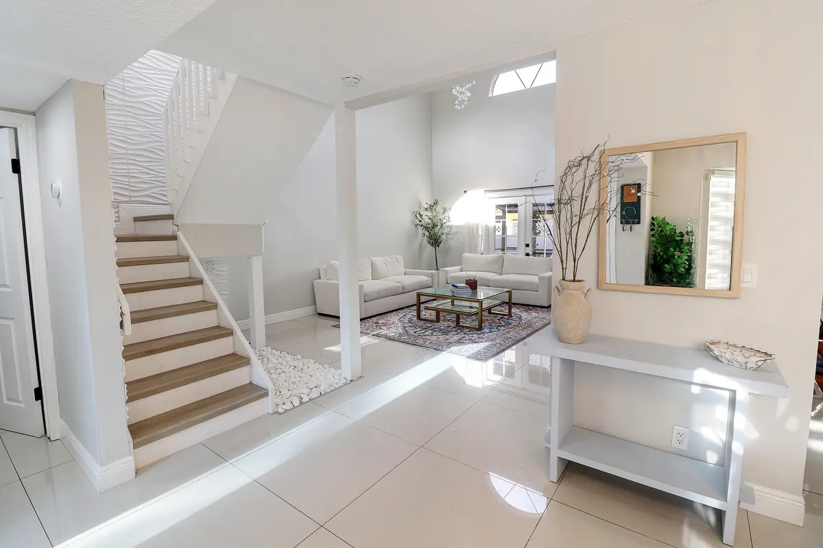 b1IMG_9515-2 at 11303 Lakeview Drive 8-m, Coral Springs