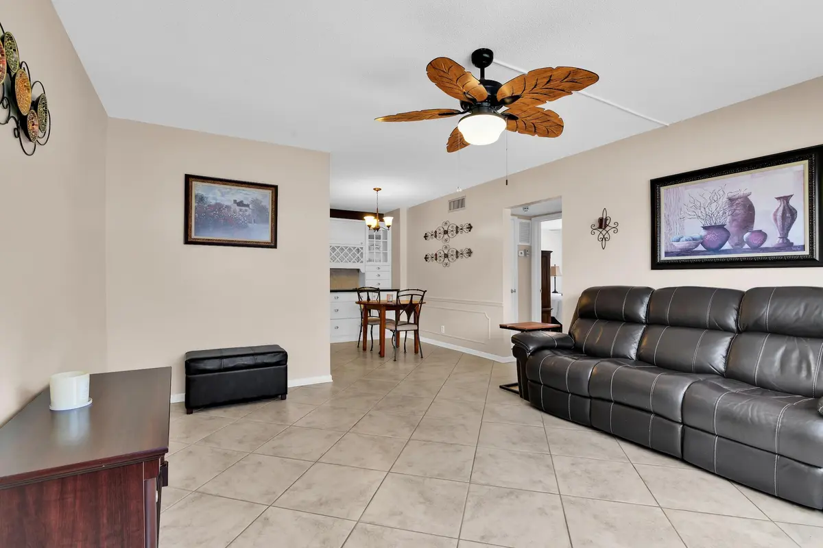6263 NE 19th Ave, 1011, Fort Lauderdale at 6263 NE 19th Avenue 1011, Fort Lauderdale