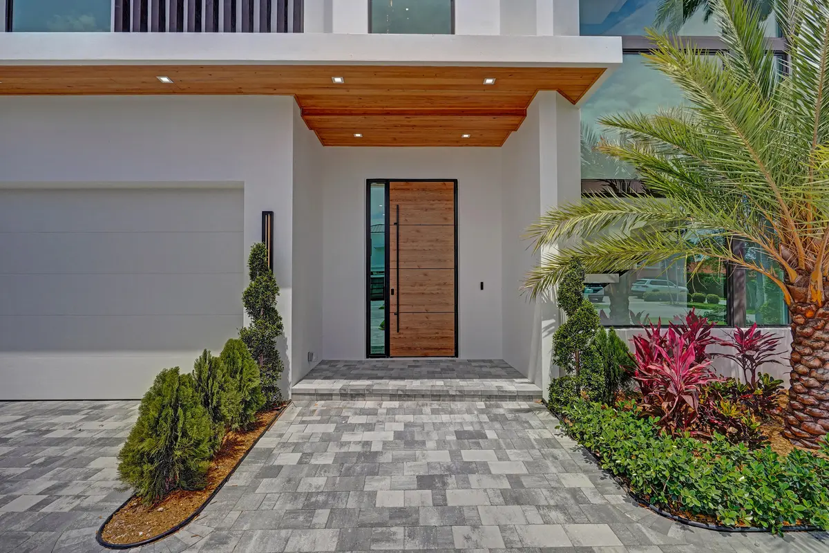 IMG_1543 at 365 NE 3rd Street, Boca Raton
