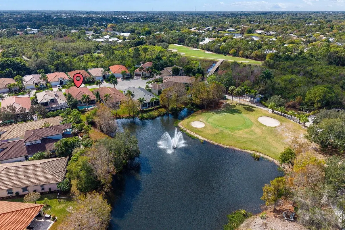 Photo 3 at 844 SW Pebble Lane, Palm City