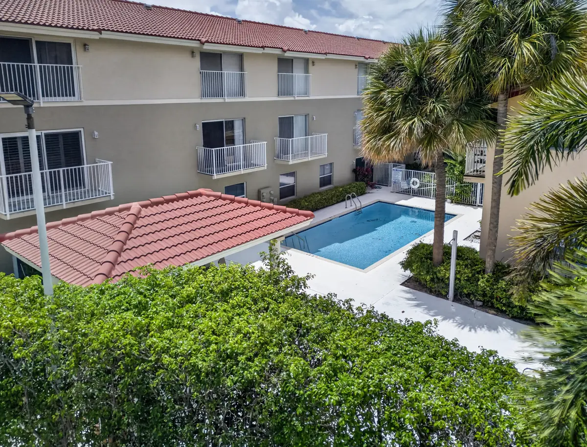 brooks-4 at 2501 NE 14th Street 301, Pompano Beach