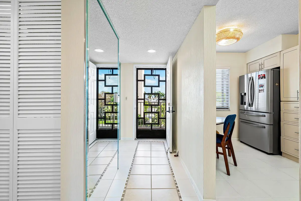 005-6065PointeRegalCircle-405-DelrayBeac at 6065 Pointe Regal Circle, Delray Beach