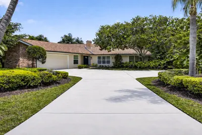 5741 SE Winged Foot Drive, Stuart – sold