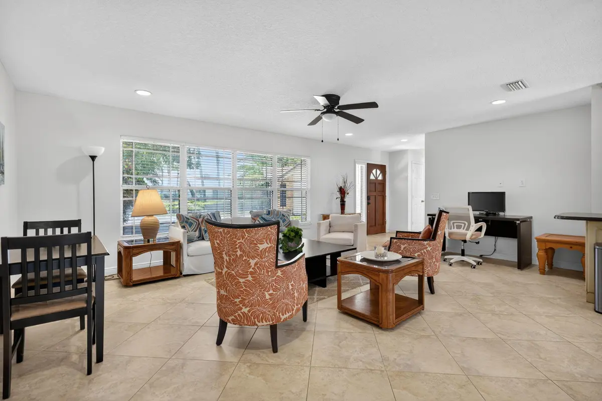 16-web-or-mls-_MLP0686 at 5741 SE Winged Foot Drive, Stuart