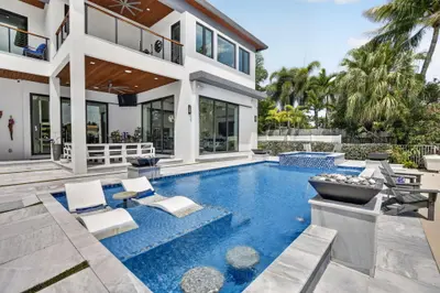 334 Isle Of Capri Drive, Fort Lauderdale – Single Family Residence for sale