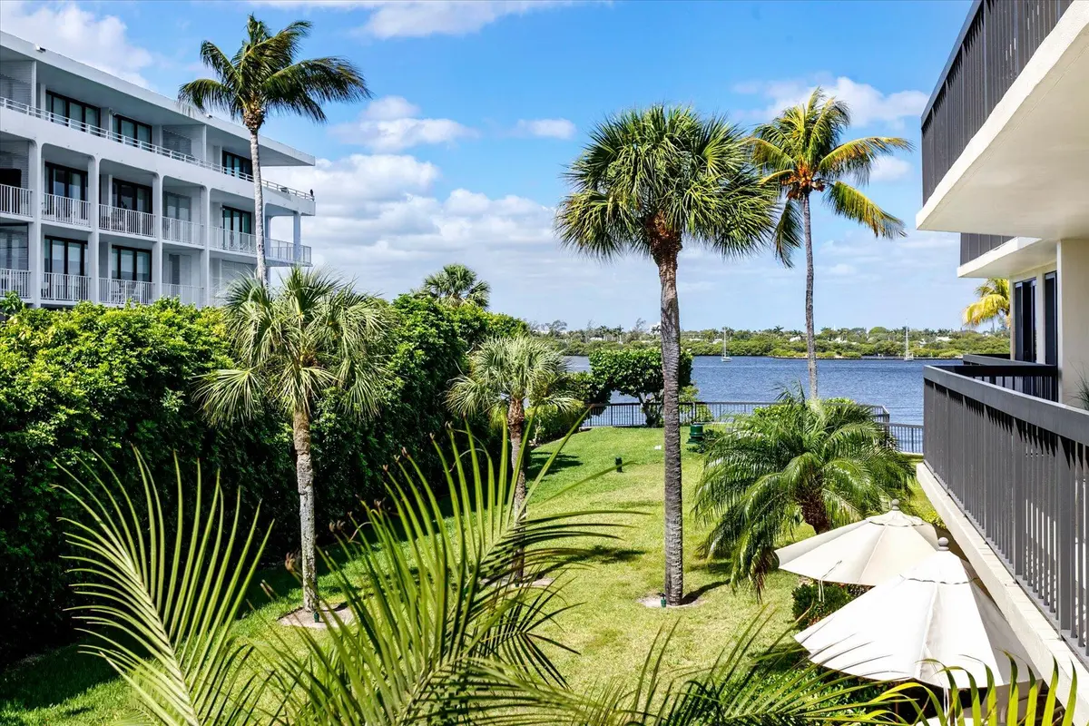 View at 2778 S Ocean Boulevard 203s, Palm Beach