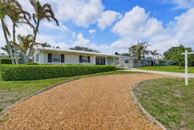 1864 SE Lafayette Street, Stuart – sold