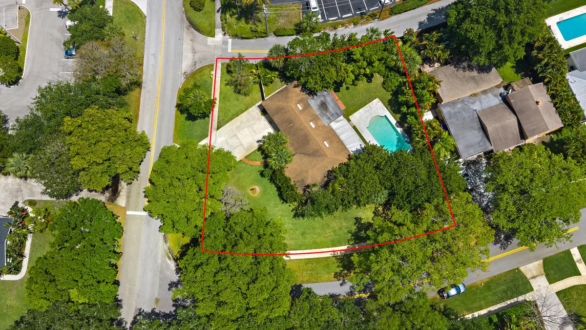 Aerial at 844 Anchorage Drive, North Palm Beach