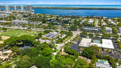 844 Anchorage Drive, North Palm Beach – Single Family Residence for sale