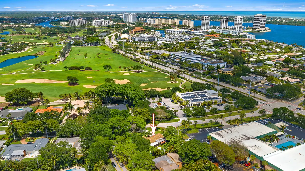 Aerial at 844 Anchorage Drive, North Palm Beach