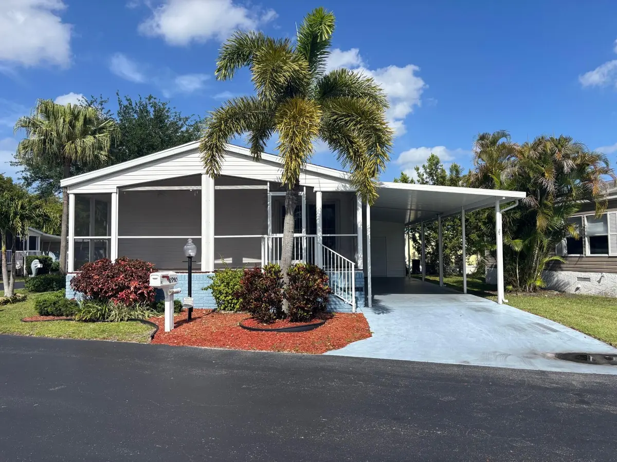 9cfc5319-a4d7-4588-8aec-aab6f074c89b at 6950 NW 44th Avenue, Coconut Creek
