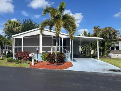 6950 NW 44th Avenue, Coconut Creek – Manufactured Home for sale