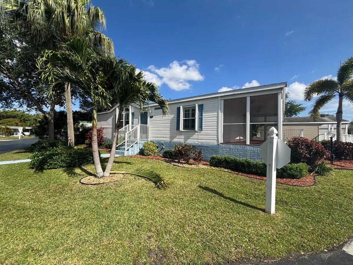 f218ba3e-f3f2-4589-b449-ed3627884c37 at 6950 NW 44th Avenue, Coconut Creek