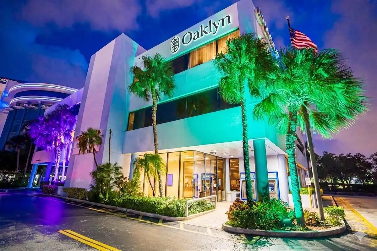 3201 Building at 3201 N Federal Highway 100, Oakland Park