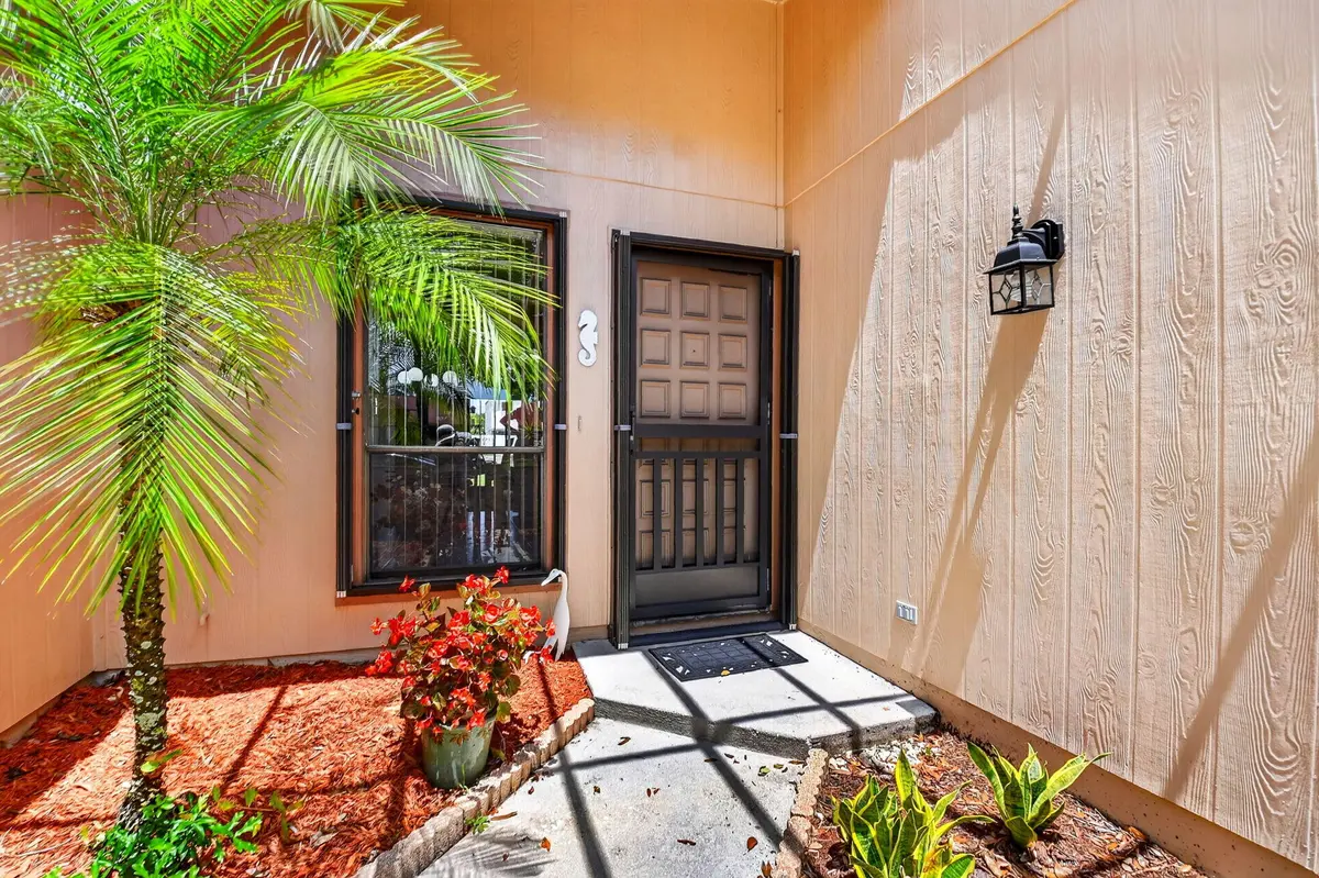 8-web-or-mls-DSC_0977 at 6 Farnworth Drive, Boynton Beach