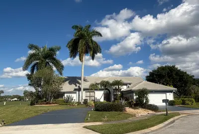 10713 River Glenn Drive, Boca Raton – sold