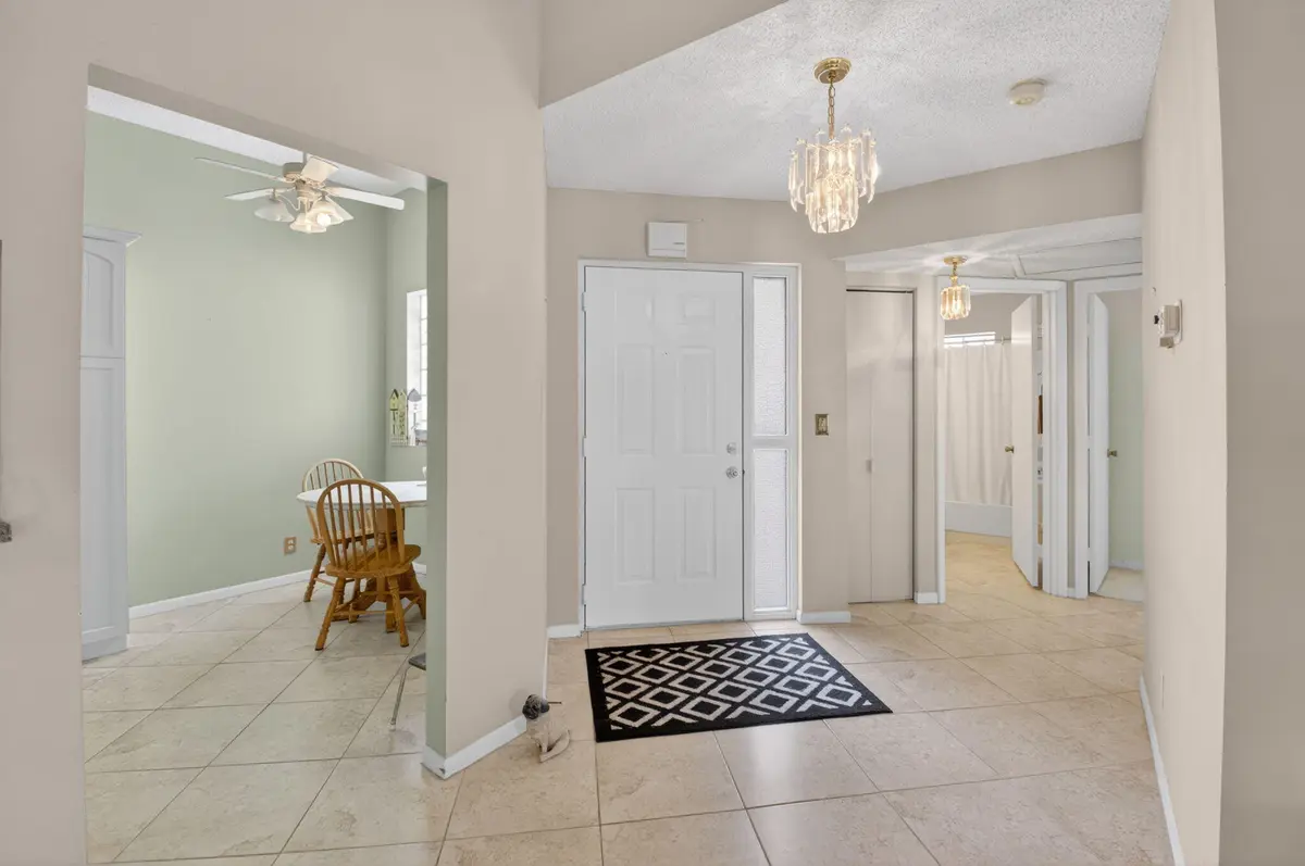 Entrance as you come in at 5430 Venetia Court N, Boynton Beach