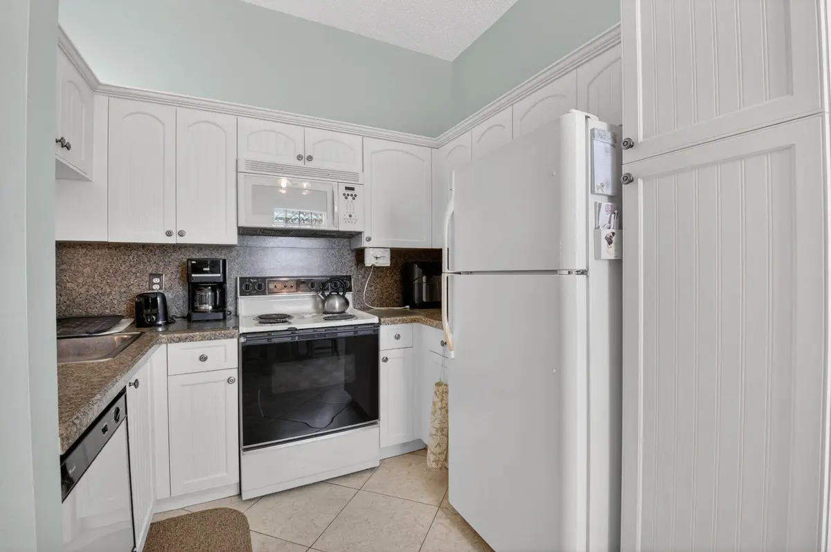 Kitchen at 5430 Venetia Court N, Boynton Beach