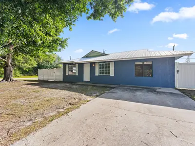 304 8th Avenue, Vero Beach – Single Family Residence for sale