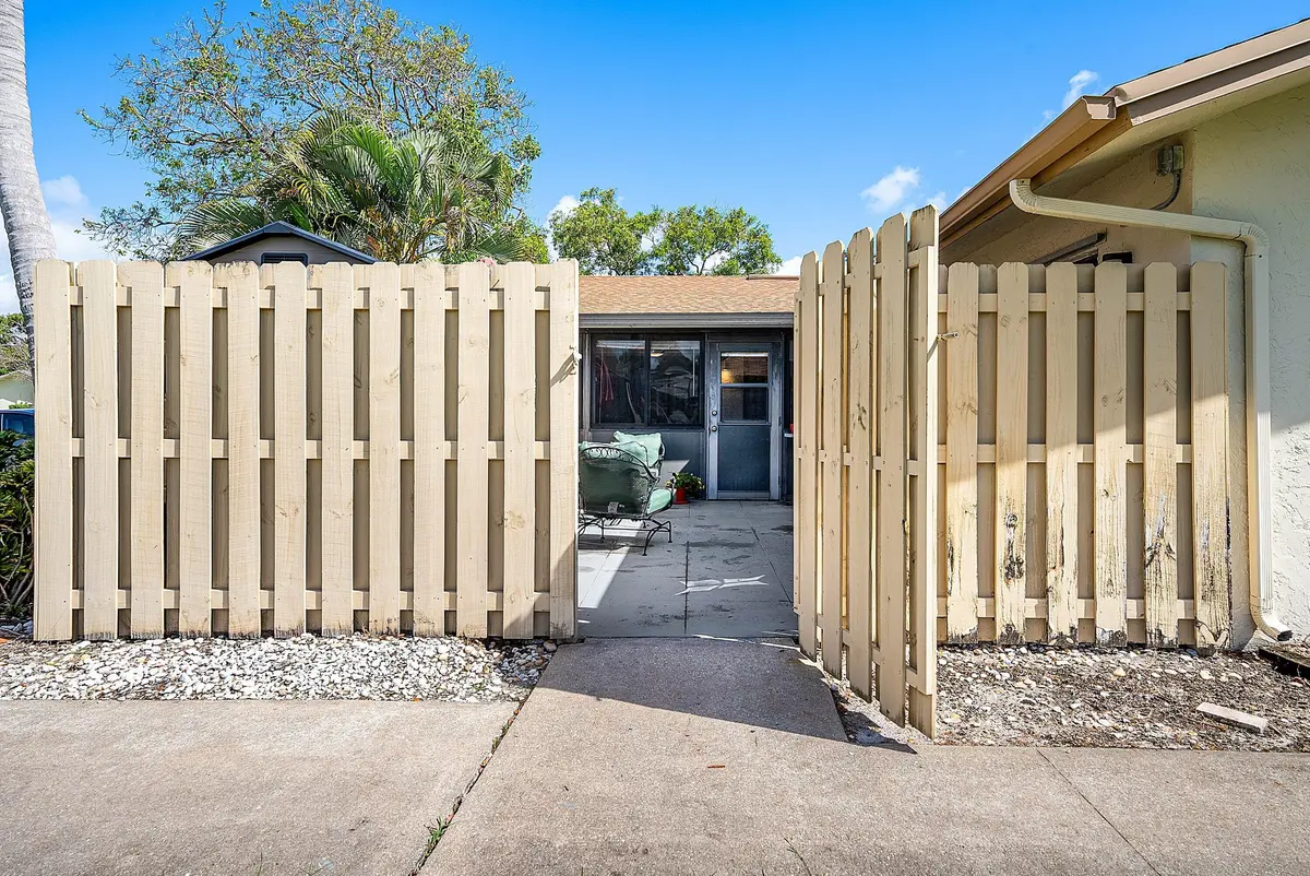 008-777Northwest29thAvenue-A-DelrayBeach at 777 NW 29th Avenue A, Delray Beach
