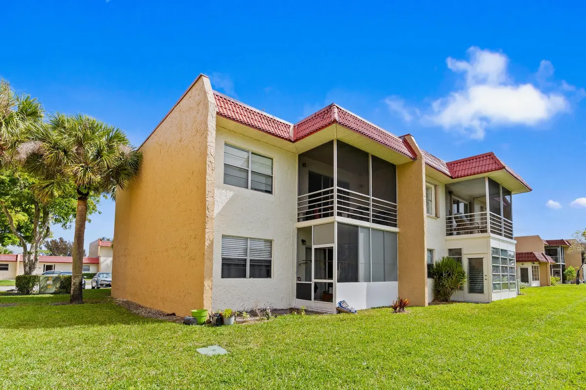 Copy of DSC03262 at 132 Lake Carol Drive, West Palm Beach