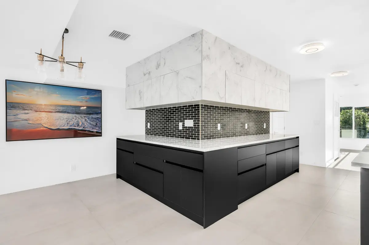 8 Kitchen-6 at 3470 NW 21st Avenue, Oakland Park