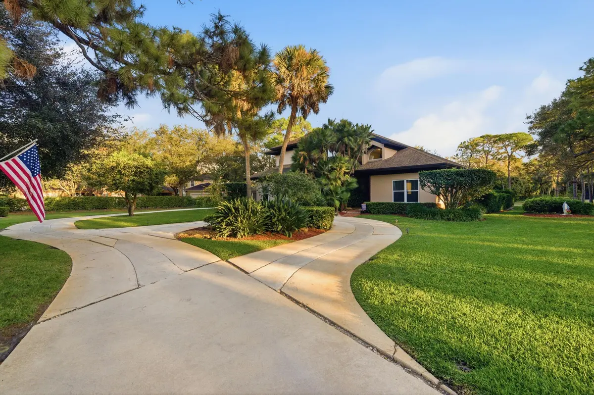 89__d4s4535 at 4838 Charlton Way, Delray Beach