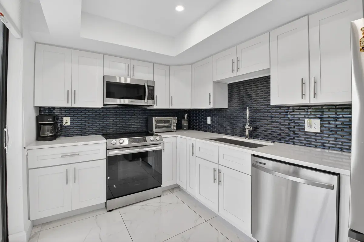 Staineless Steel at 6815 Willow Wood Drive 4012, Boca Raton